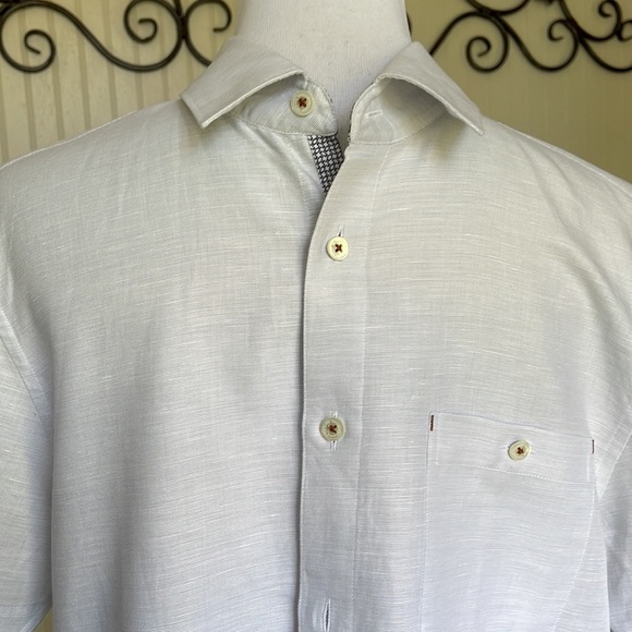 Ted Baker Grey Short Sleeve Button Down w/ Front Pocket Shirt size 3 - Picture 2 of 12
